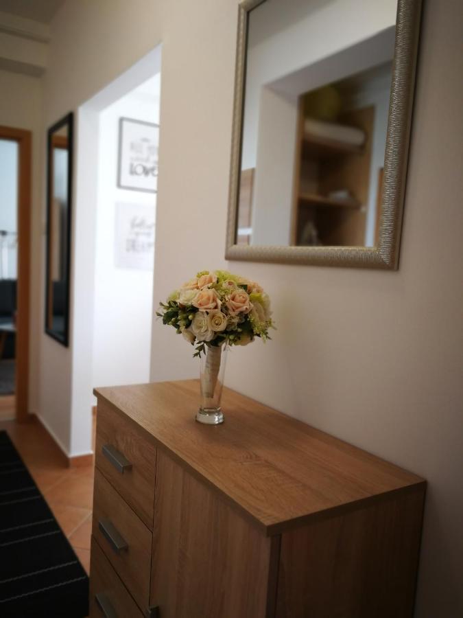 Voeroesmarty Apartman Miskolc - Belvaros - Downtown Exteriér fotografie